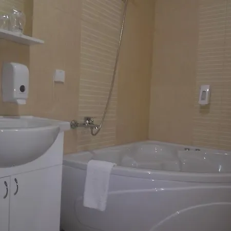 Motel Dvorac Ivanovic *