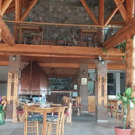 Dvorac Ivanovic Motel