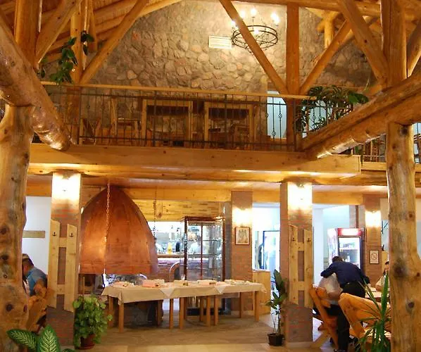 Dvorac Ivanovic Motel *