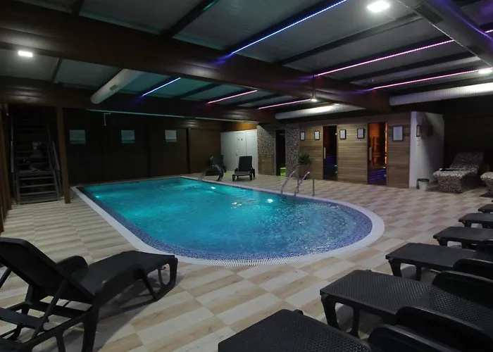 Dvorac Ivanovic Motel *